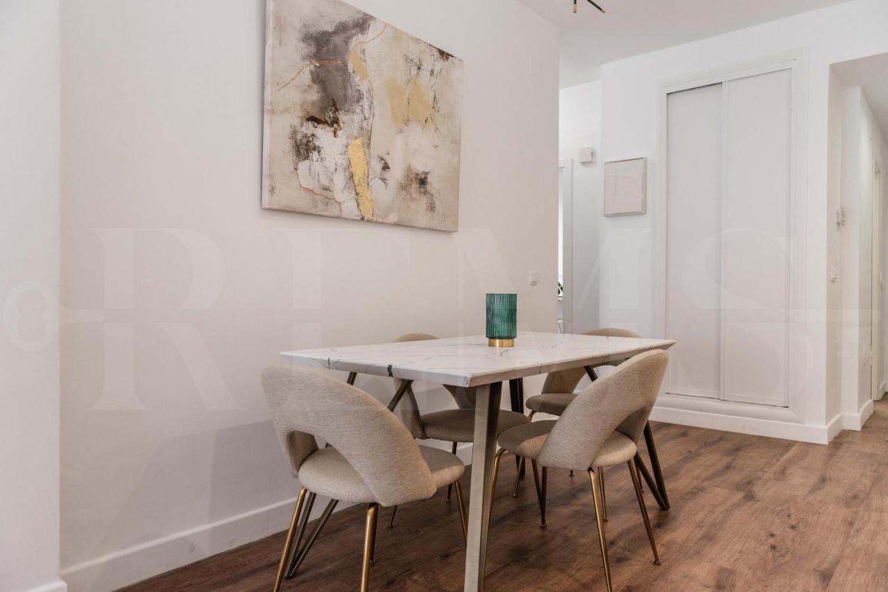 Designed Minimalist Apartment - Malaga Center By Rems Екстер'єр фото