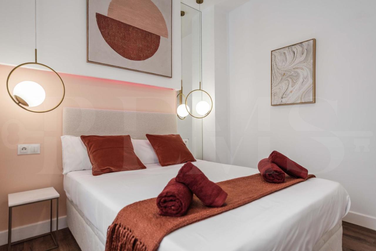 Designed Minimalist Apartment - Malaga Center By Rems Екстер'єр фото